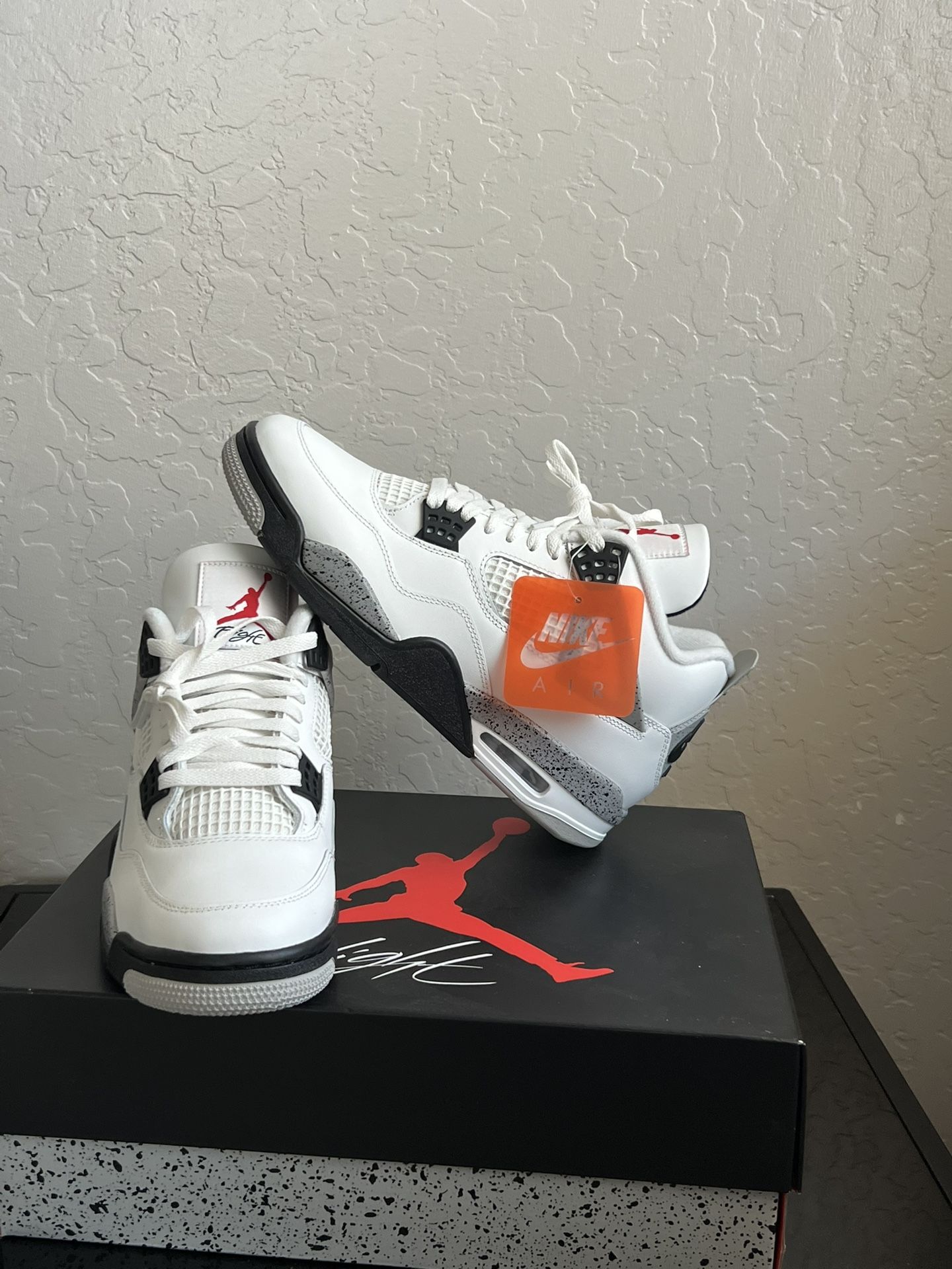 Air Jordan 4 Retro OG White Cement