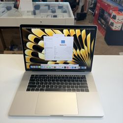 MacBook Pro 15inch I9 32GB Ram 512ssd with Final Cut Pro & Logic Pro X