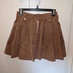 Pleated Skirt
