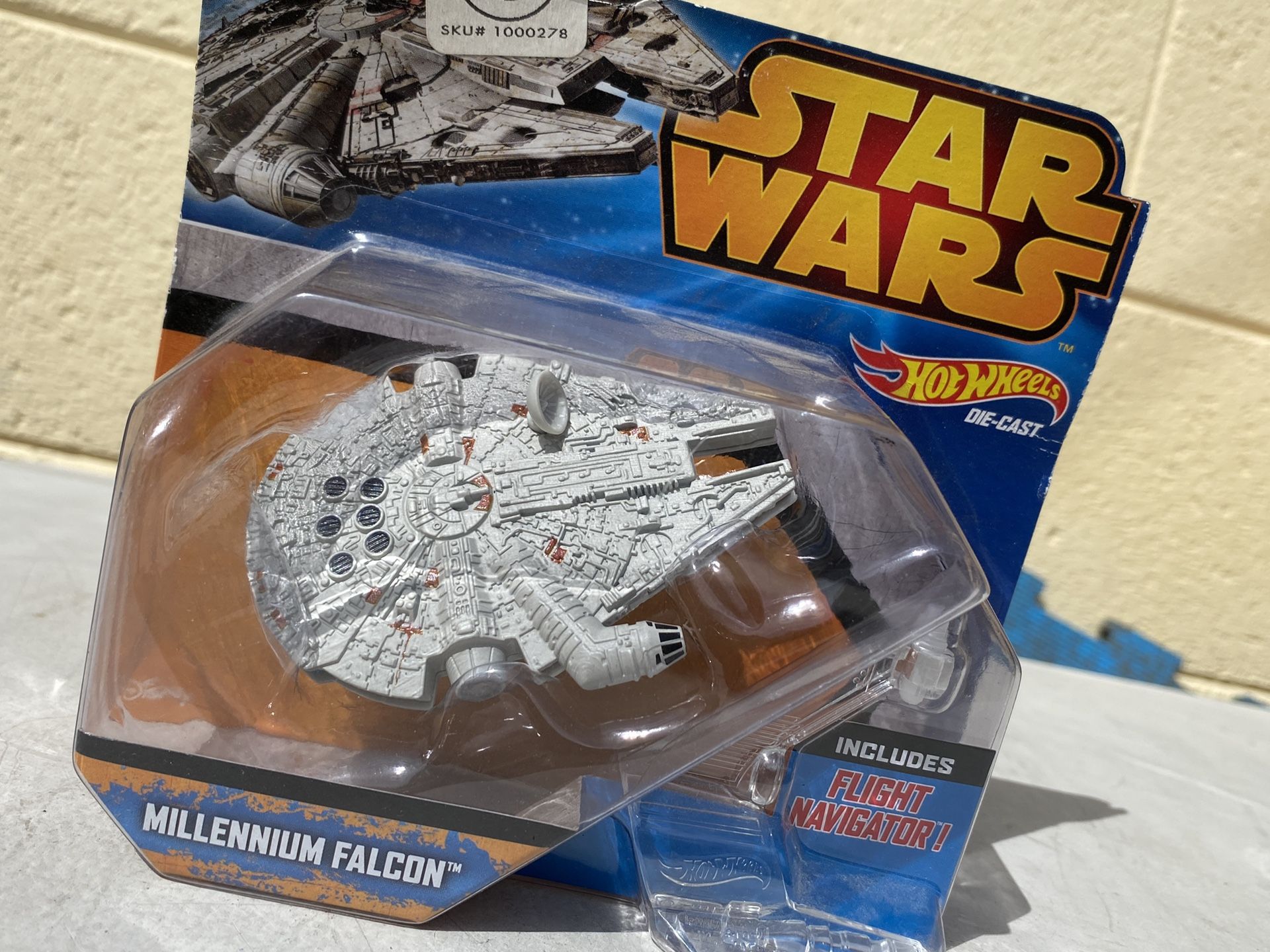 Star Wars : Millennium Falcon Hot Wheels