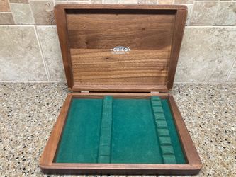 Vintage Dark WOOD CUTCO eight knife storage box w/ felt