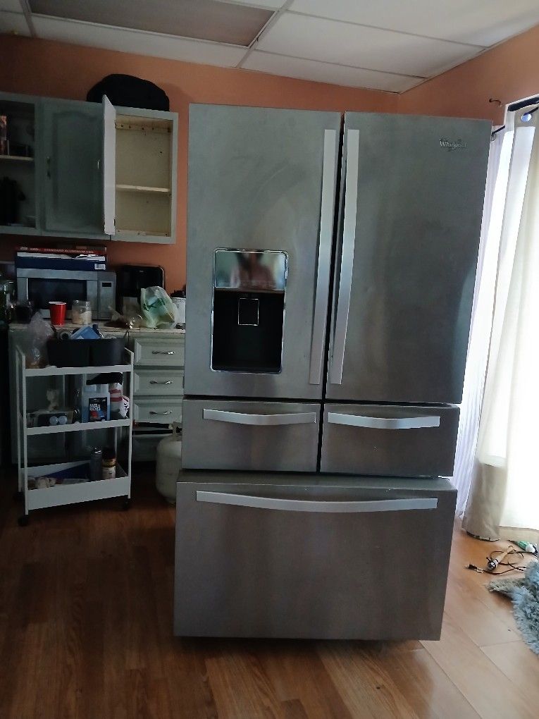 Whirlpool refrigerator