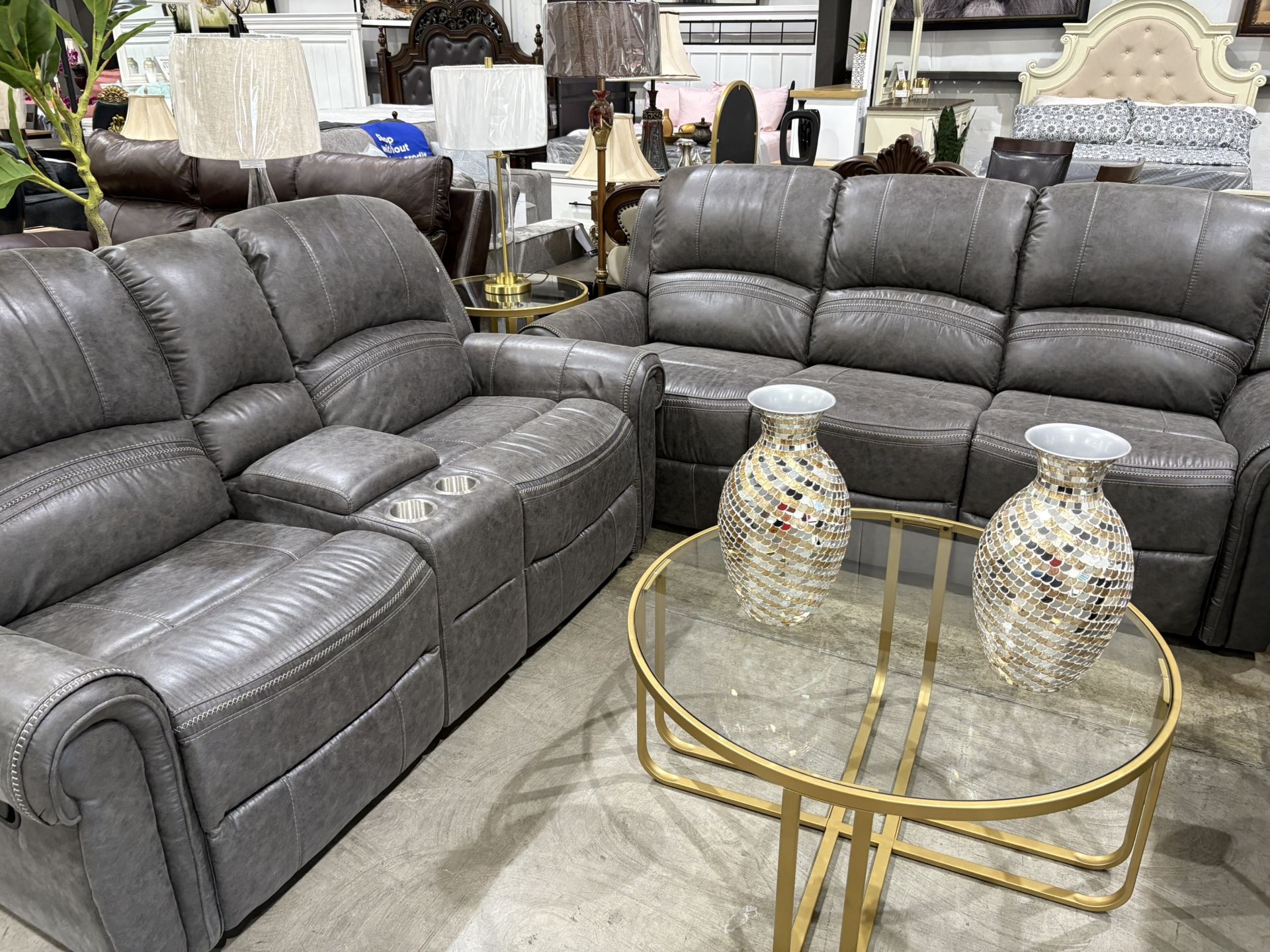 Sofas W/Recliners