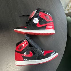 Jordan 1 patent bred size 9
