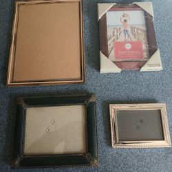  Picture Frames 