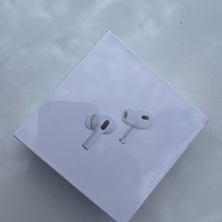 AirPods Pro (2nd Generation) With MagSafe Case (USB C) Refurbished