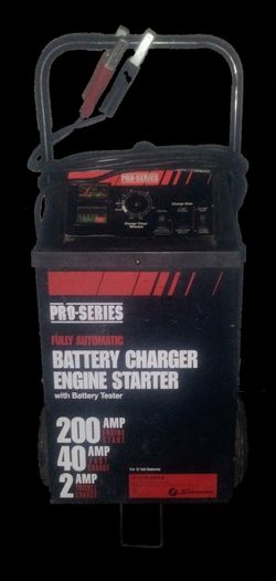 Pro-Series Battery Charger & Engine Starter - Heavy Duty