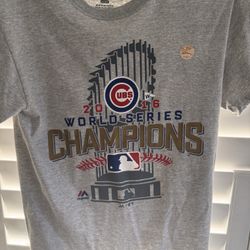 2016 Chicago Cubs World Series T-Shirt Size SmallNew Never Worn. 
