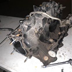 03/07 6.0 5.3 Ls Intake With Rails No Injectors