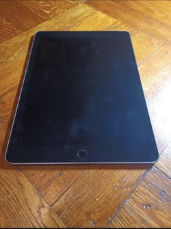 New iPad Pro  with WiFi And Cell w/o Box