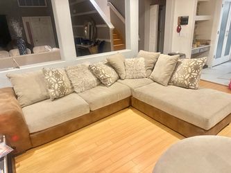 3 piece sectional couch w/large chair