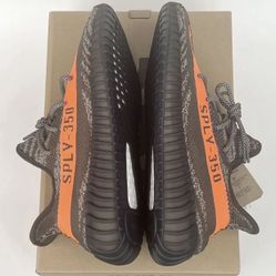 DS Adidas Yeezy Boost 350 V2 Carbon Beluga size 11 HQ7045 Kanye West