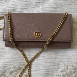 Gucci Wallet With Chain 