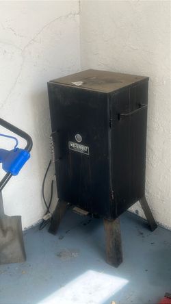 Masterbuilt Electric Smoker