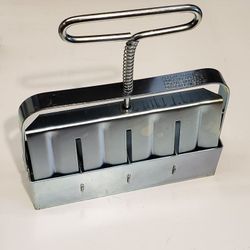 4 Cells Seedling Soil Blocker - Made in England (Cube, Cubic, Hand held, mini)