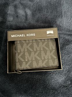 Michael Kors Slim Billfold Wallet