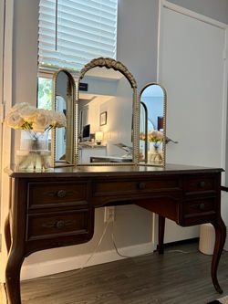 Antique sligh desk
