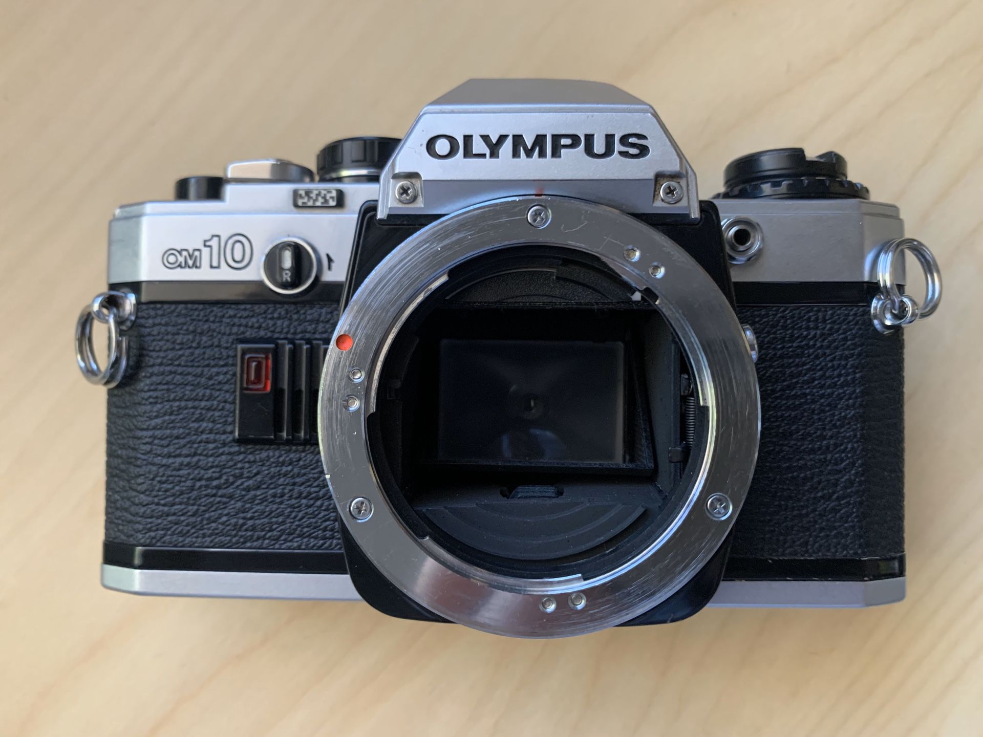 Olympus OM-10, 35mm film camera body