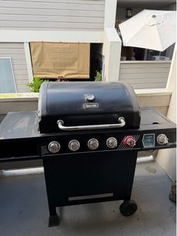 Dyna-Glo 5-Burner LP Gas Grill — Works Perfectly!