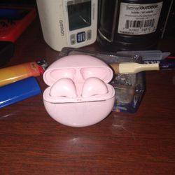 earbuds