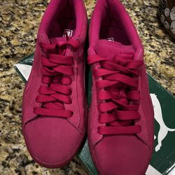 Women’s Puma Size 5