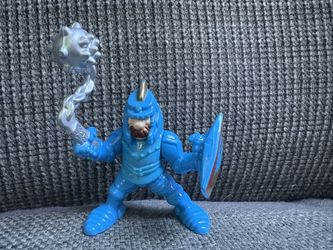 1995 Fisher-Price Adventure People Blue Knight Figure – Vintage Toy – Complete