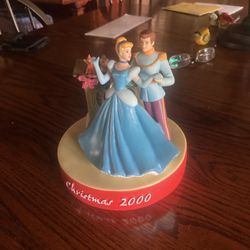 Disney Christmas Figurine 2000