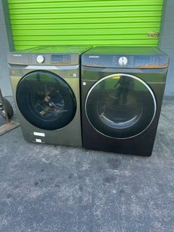 Washer and gas dryer