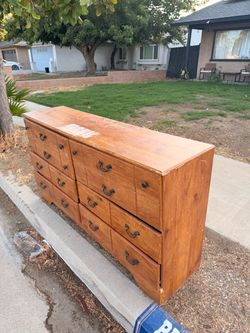 Free dresser