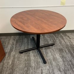 Round Table 