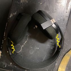Logitech G435