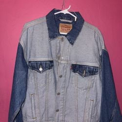 Levi’s Jean Jacket 
