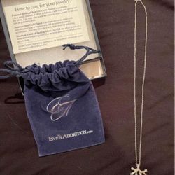 Sterling Silver Pendant Necklace 