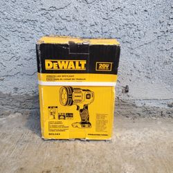 Dewalt Jobsite Led Spotlight 20v 