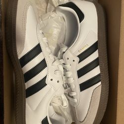 Sambas Shoes 