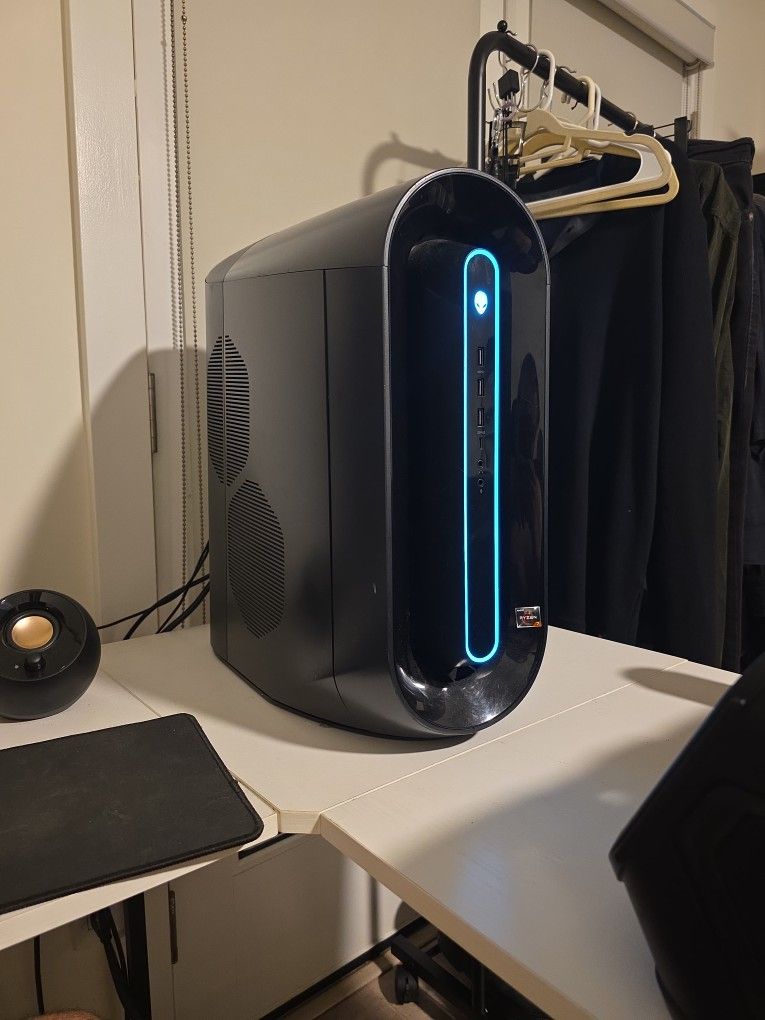 RTX 3060 Ryzen 7 3700X Gaming PC