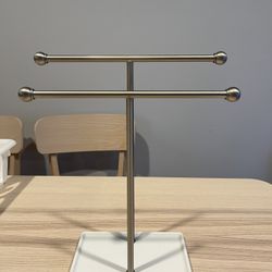 Double-T Hand Towel and Accessories Stand, Nickel/White