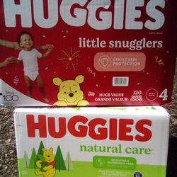 HUGGIES 