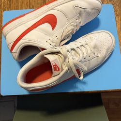 Men’s Size 12 Nike Sneakers 