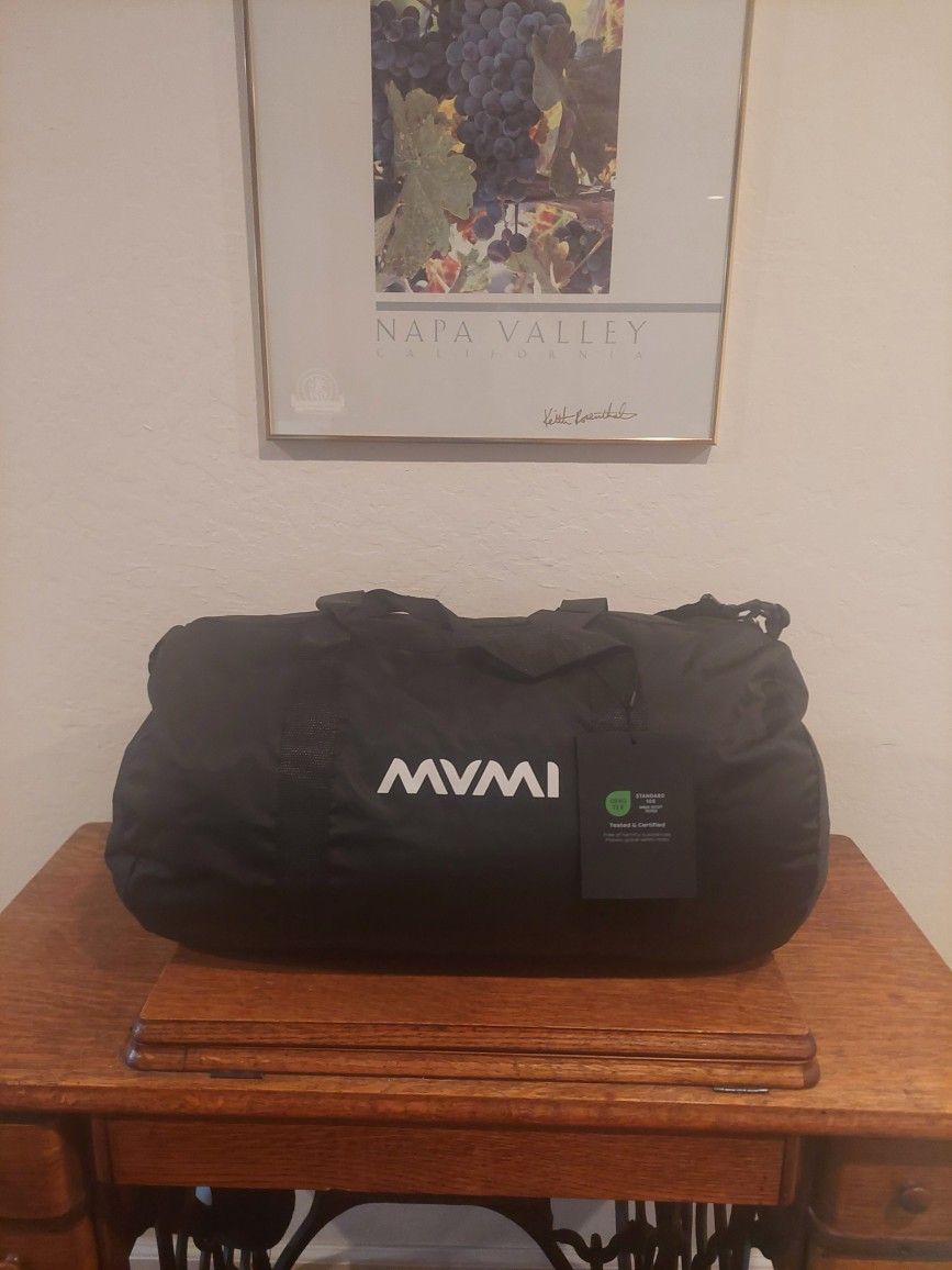 MVMI Carry-on Travel/Gym Black Duffel Bag 20"