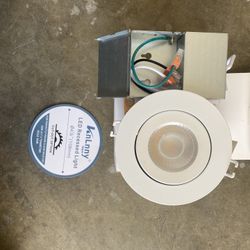 $8 for4 led ceiling light