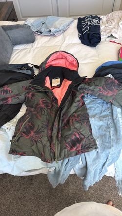 Roxy ski jacket, girls