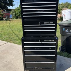 Craftsman rolling tool cabinet and chest combination,