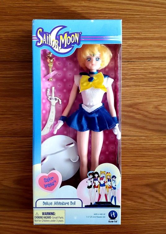 Sailor Moon Deluxe Adventure Doll: Sailor Uranus