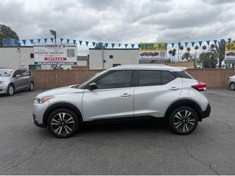 2019 Nissan kicks SR