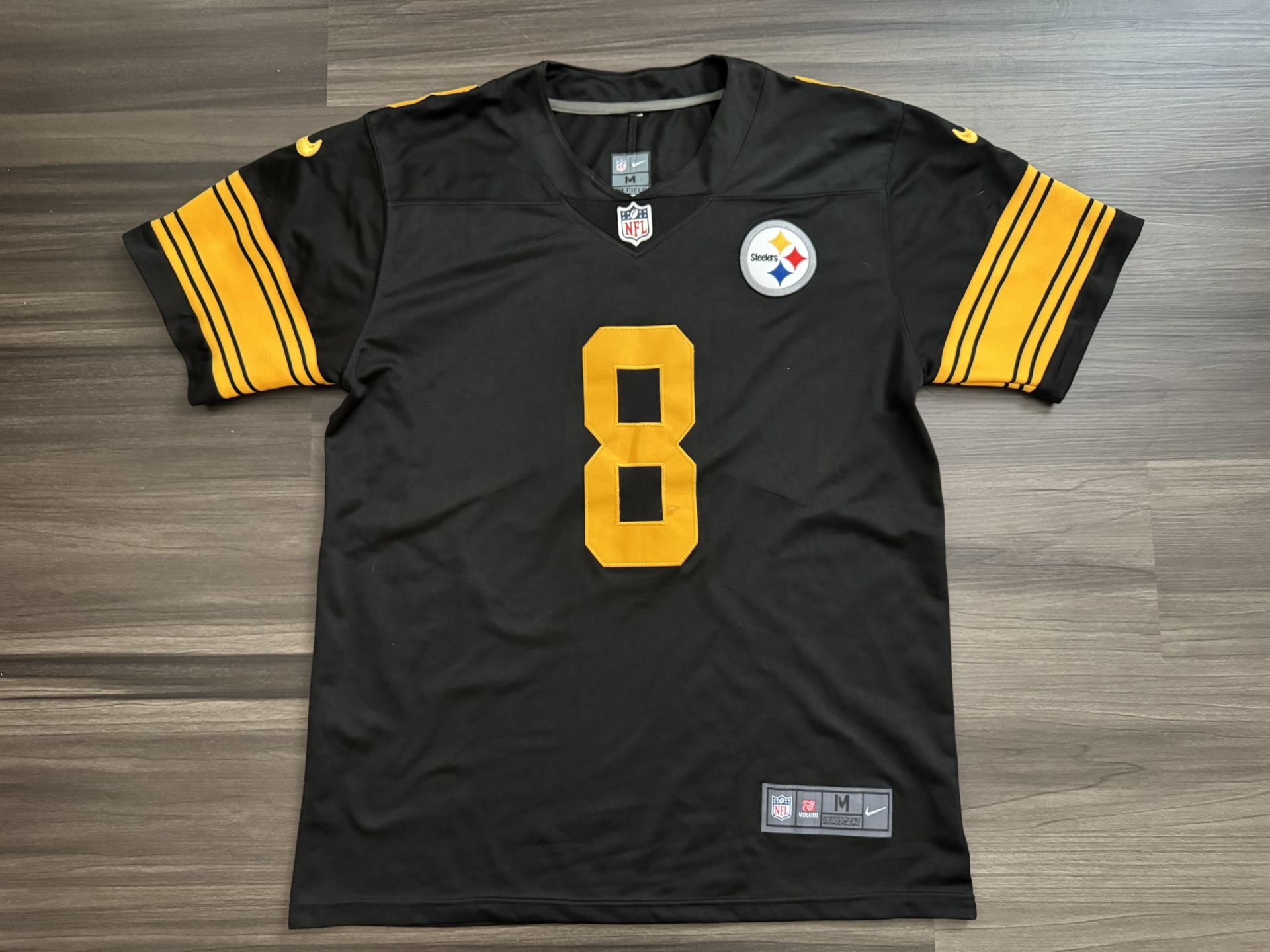 Nike On Field Kenny Pickett #8 Pittsburgh Steelers Stitched Jersey Size Medium