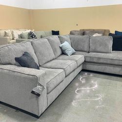 $10 Payment ✌️Altari 2 Piece Alloy Sectional With Chaise