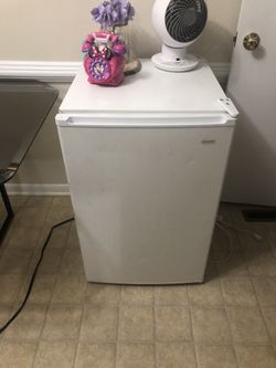 Small Freezer With Shelves 
