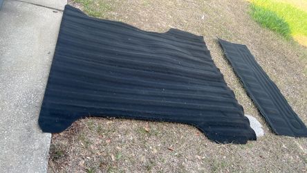 Bed mat for short bed dodge