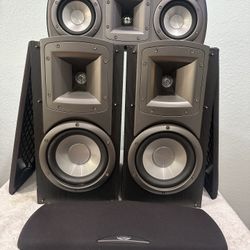 KLIPSCH SYNERGY B3 BOOKSHELF SPEAKERS AND KLIPSCH CENTER SPEAKER
